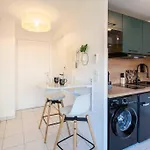 Apartment L44 1bdr Flat 10mins Walk To Port/balcon, Parking, Ac Nice