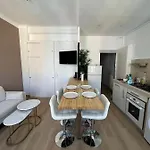 - T3 Renove De 50 M2 Classe 2 Etoiles Apartment *