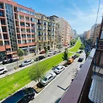 Magnifique 60m2 ,3 Pieces , Equipee,tres Lumineux, 2 Minutes A Pied De La Plage Apartment *