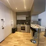 Magnifique 60m2 ,3 Pieces , Equipee,tres Lumineux, 2 Minutes A Pied De La Plage
