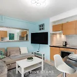 Apartment Miami Five Stars House