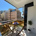 Apartment Le Royal, Spacious Seaside Rooftop And Pool Nice