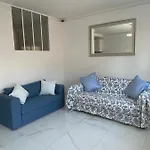 Apartment Le Royal, Spacious Seaside Rooftop And Pool