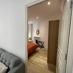 Apartment 3 Pieces A *