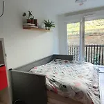 Apartment A 10 Min A Pied De La De *