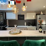 Welcome To Matteo\'S Bar - Place Massena 5Min Beach