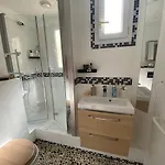 Apartment - T3 Renove De 50 M2 Classe 2 Etoiles