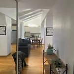 Le Michelangelo - Place Massena Apartment *