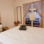 Apartment Charming In Vieux