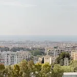 Private Room In Renovated Apartment - Tram 1 Min Walk