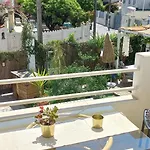 Dana Paradise House * Nice