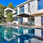 Luxe Villa Nice & Piscine