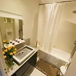 Magnifique 60m2 ,3 Pieces , Equipee,tres Lumineux, 2 Minutes A Pied De La Plage Apartment Nice