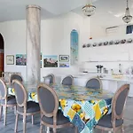 Chateau Des Anglais - Five Stars Holiday House