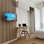 Sunshine Getaway - Stylish In The Heart Of *
