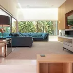Family Villa 240Sqm Pool