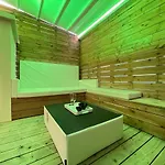 Loft Romantique Spa Apartment *