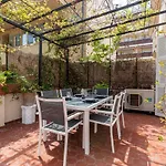 Large 2 Bdr Downtown - Ac & Terrace Nice