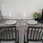 2 Pieces * Nice
