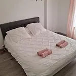 2 Pieces Apartment Nice