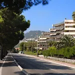La Corniche