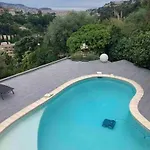 Avec Piscine Et Vue Magnifique Sur