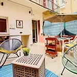 Appartement Terrasse Proche Port Et Plages De Nice