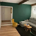 Appartement Vieux Nice Garibaldi Renove