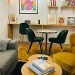 Appartement Vieux Nice Garibaldi Renove