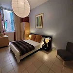 Vieux Nice Vibrant Central Apt