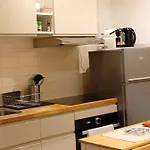 Meyerbeer Yourhosthelper