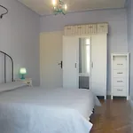 Henriiv Apartment
