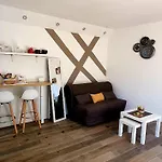 Exceptionnel Proche Avec Piscine, Parking Et Terrasse Apartment *