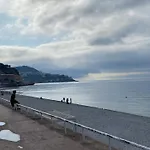 Exceptionnel Studio Nice Proche Mer Avec Piscine, Parking Et Terrasse