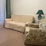 2/3 Pieces Avec Terrasse A Nice