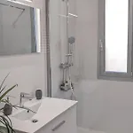 Apartment 3 Pieces Dans Avec Piscine