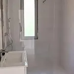 3 Pieces Dans Avec Piscine