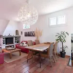 Beautiful Villa In A Peaceful Location In Nice