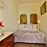 Palais Hongran De Fiana Apartment