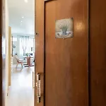 Beautiful , 3 Min Walk , Free Parking, Near Negresco Nice