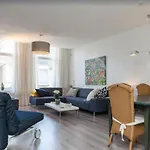 Bright Apartment For The Whole Family