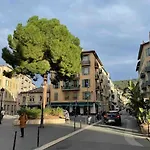 La Maison Helene & Antoine Nice Le Port