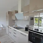 Superbe Appartement Avec Vue Mer Dans Les Hauteurs Du Port De Nice