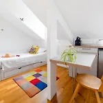 Studio On The Attic 3Min From The Sea & Main Street