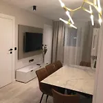 Apartment Ella *
