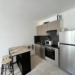 Bel Appartement Avec Balcon En Centre-Ville