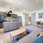 Apartment Nestor&jeeves - Palais Hispania - Floor