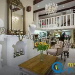 Riviera: Charming 4-room Beachside In Old Town Apartment 3*