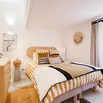 Renting - Neuve - Luxury Triplex Old Town Massena Garibaldi - 4 Bedroom - Ac Apartment *