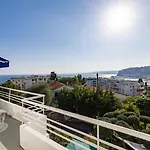 Iris Villa Nice